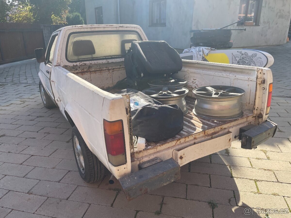 VW Caddy mk1 1.6 benzín - 4