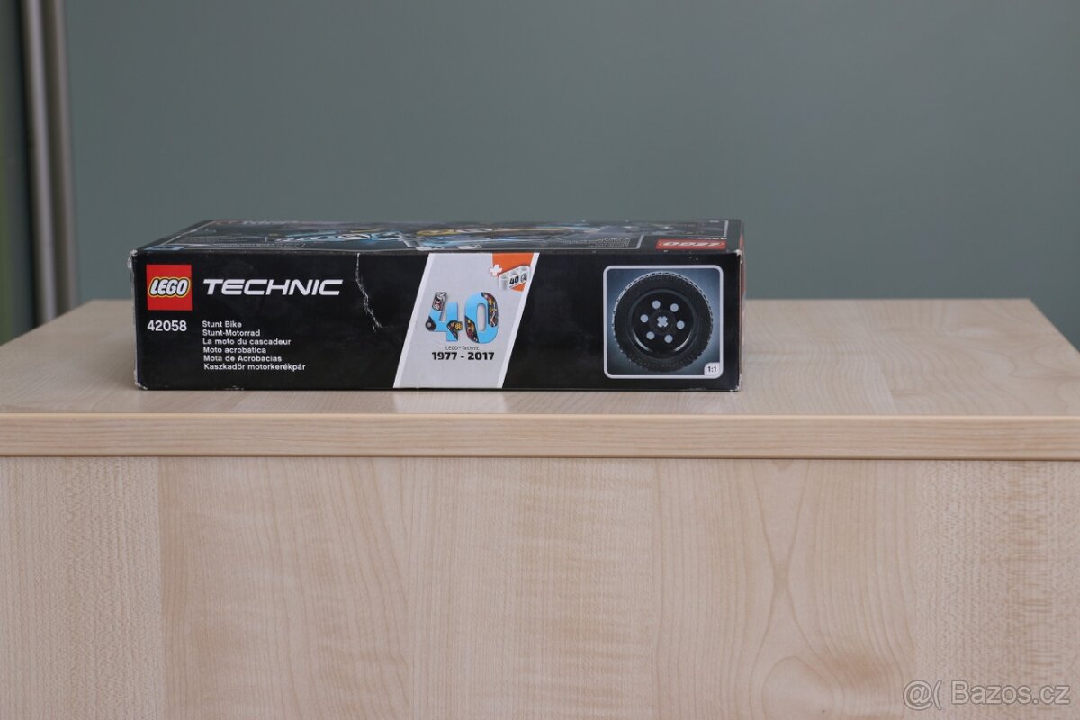 Lego Technic 42058 - 4
