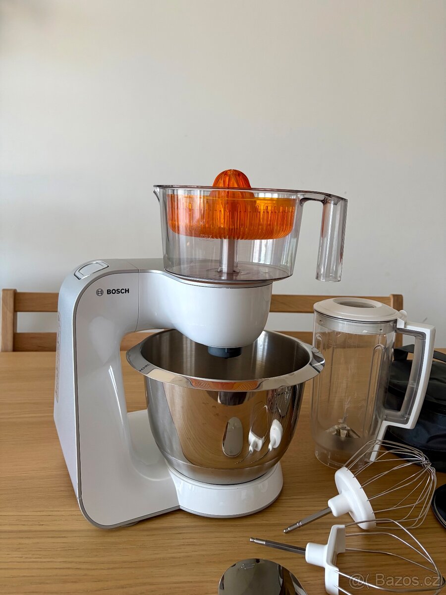 Kuchyňský robot Bosch MUM 5 - 4
