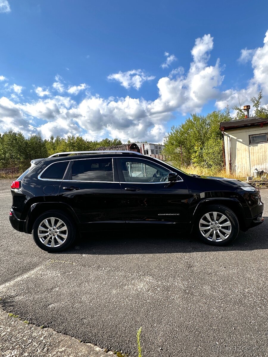 JEEP Cherokee Overland