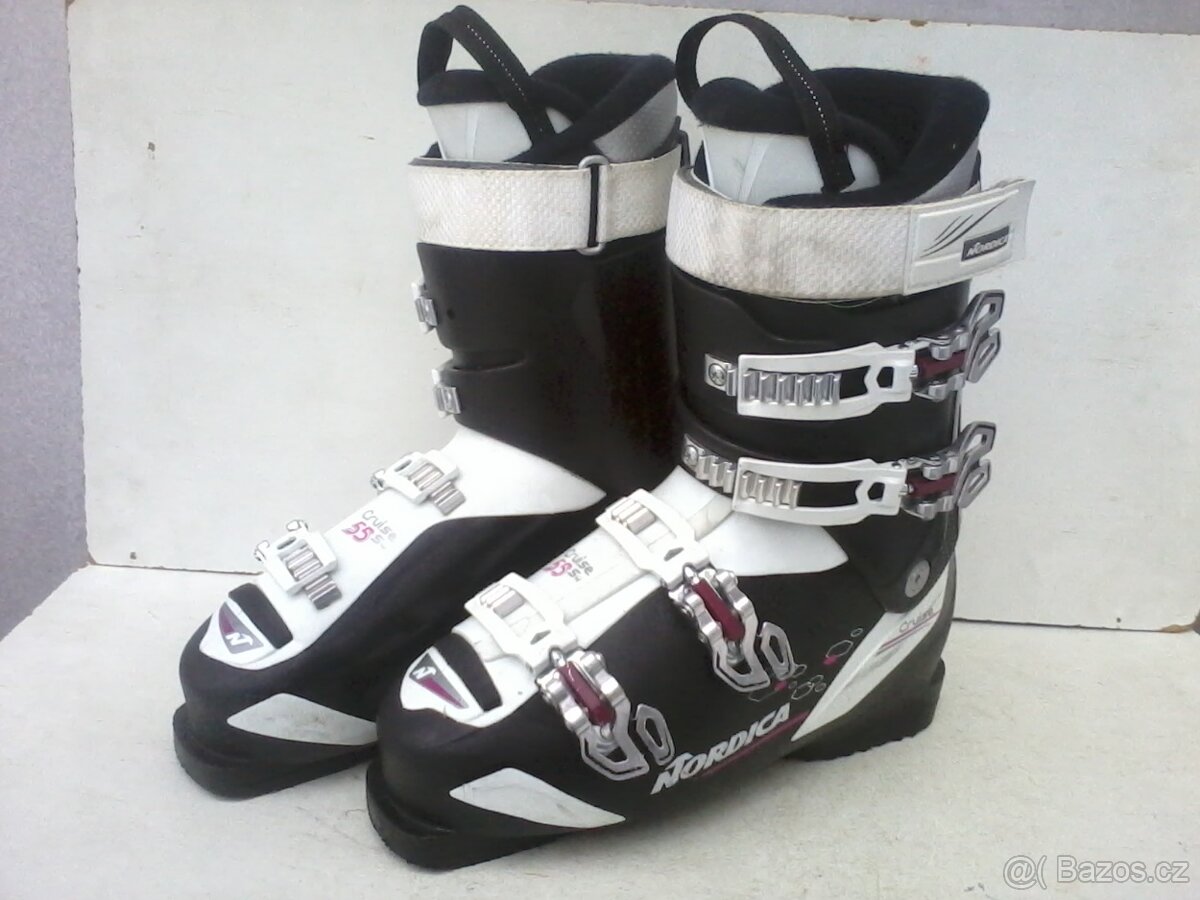 Lyžáky dámské Nordica 27,5 - 4