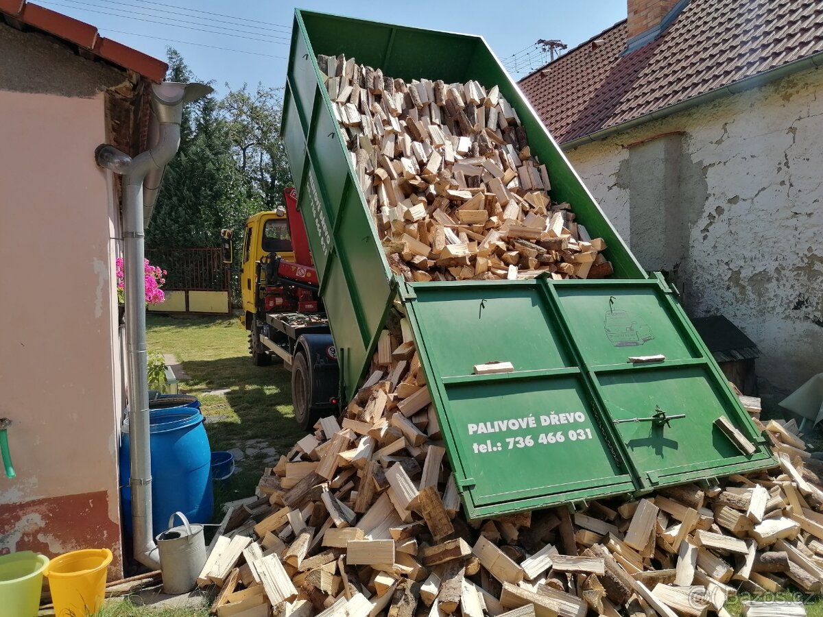 Suché palivové dřevo naštípané - 4