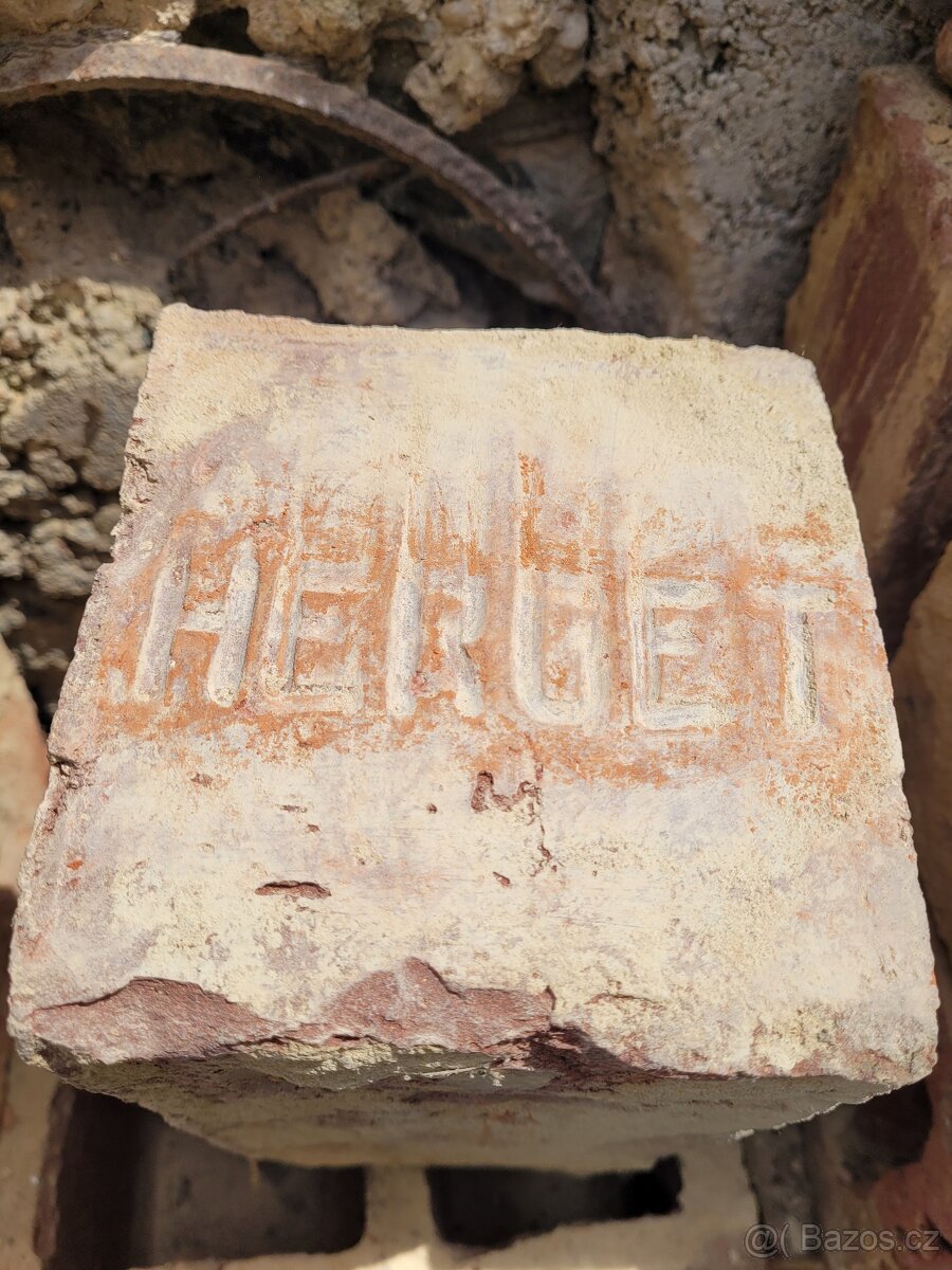 Prodám staré duté cihly HERGET - 4