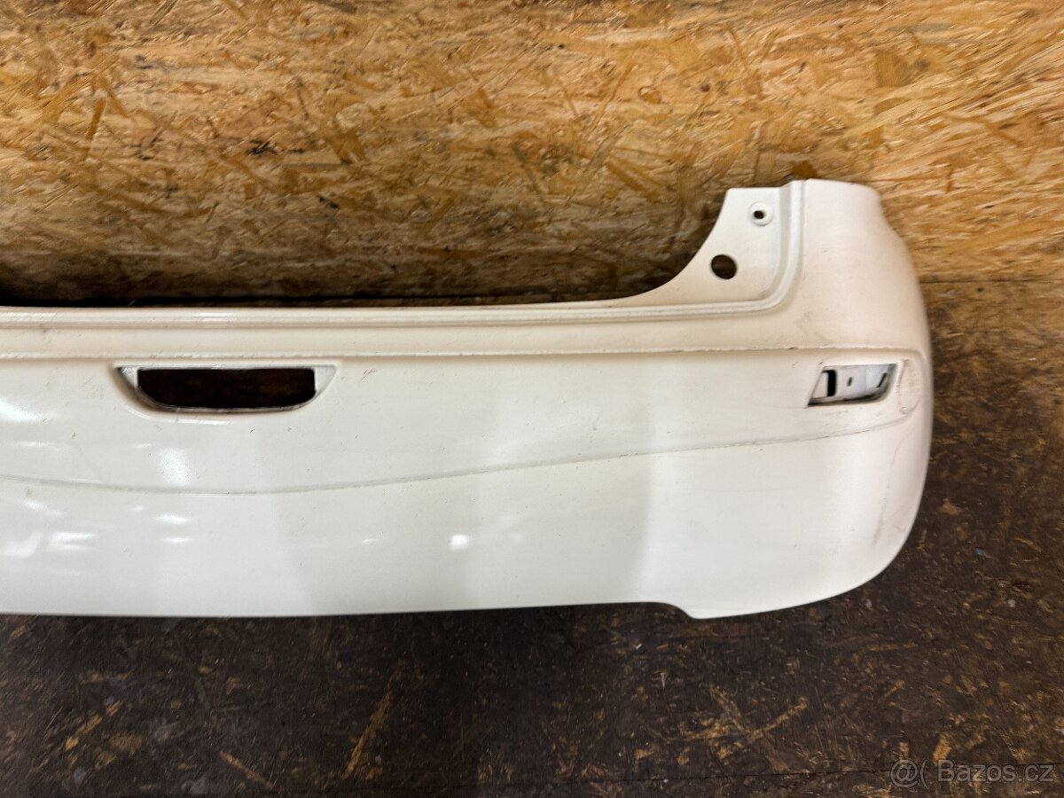 ZADNÍ NÁRAZNÍK NISSAN NOTE 850229U040 - 4