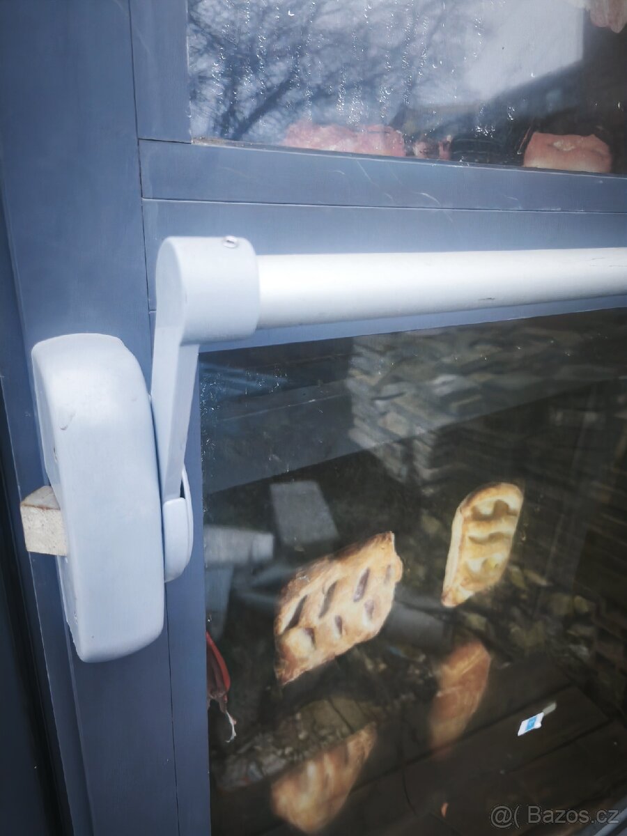 HLINÍKIVÉ DVEŘE PROSKLENÉ S RÁMEM - 4