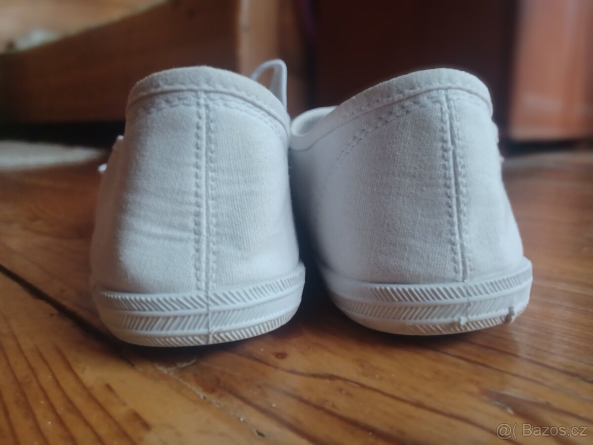 Bílé plátěnky 40 - 4