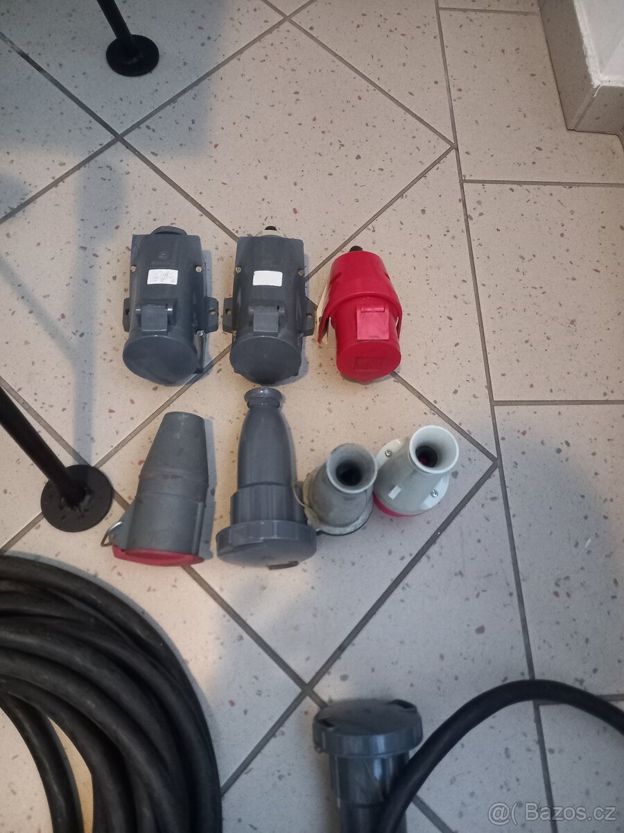 Rozvaděč 6x380V-32A TOP - 4