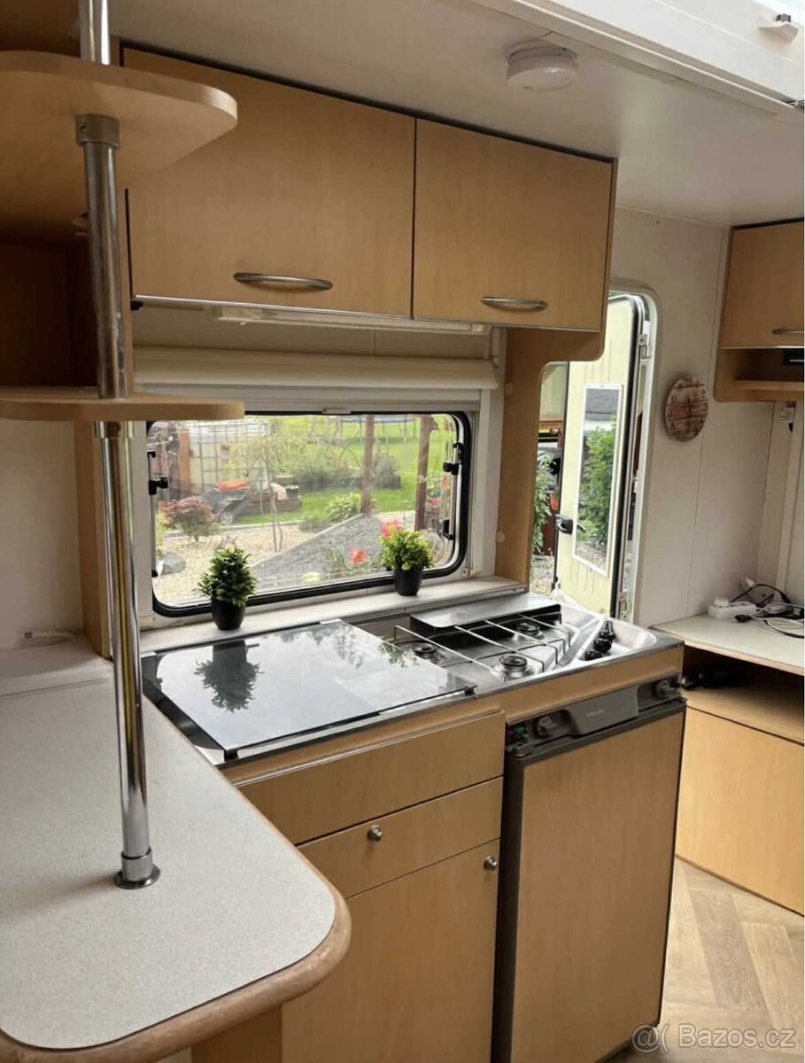 Delta Caravans 443D - 4