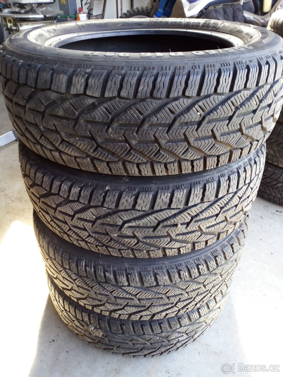 Kormorán Snow 205/60r16 - 4