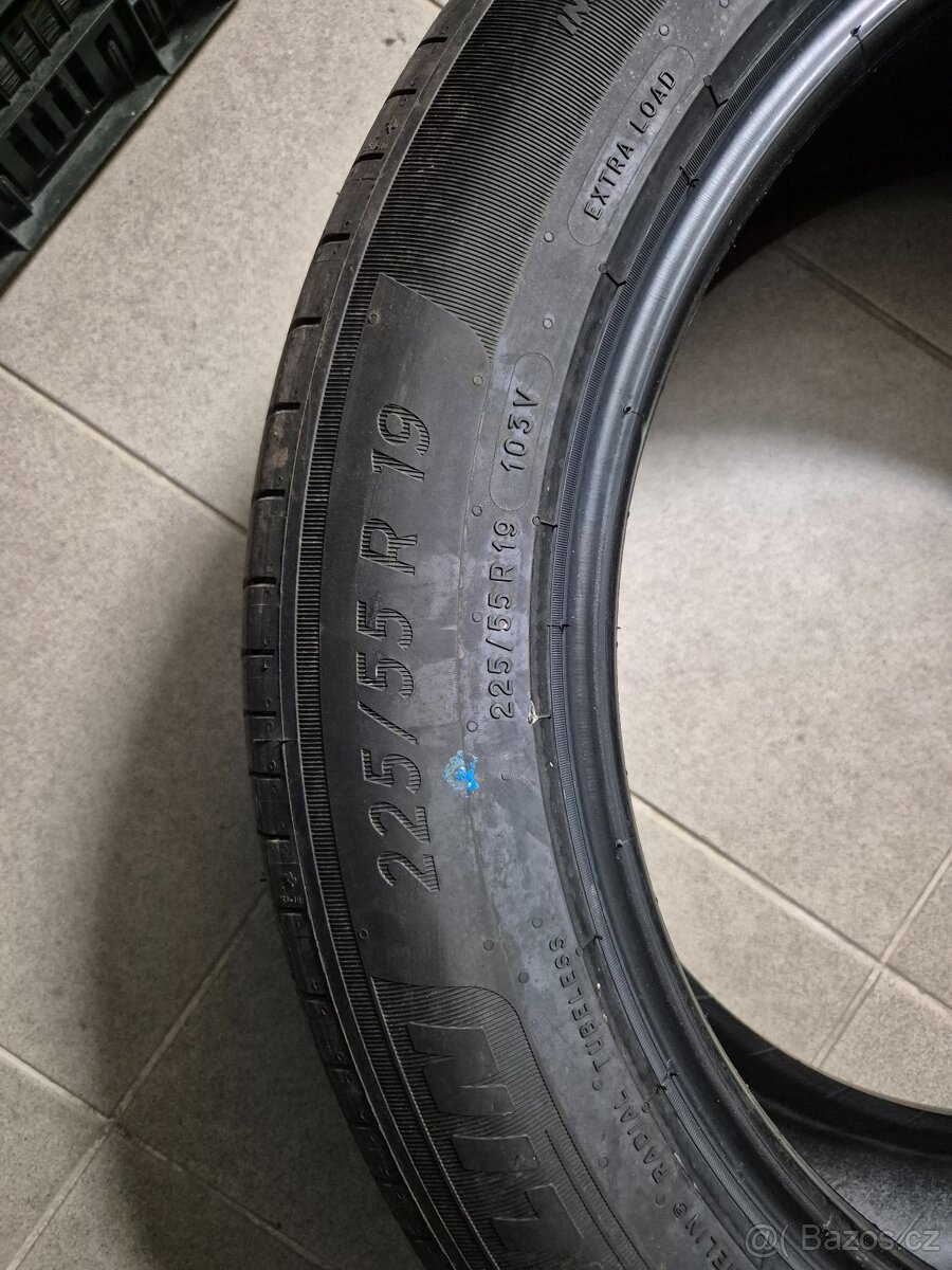 Michelin e-Primacy 225/55 R19 (4ks) - 4