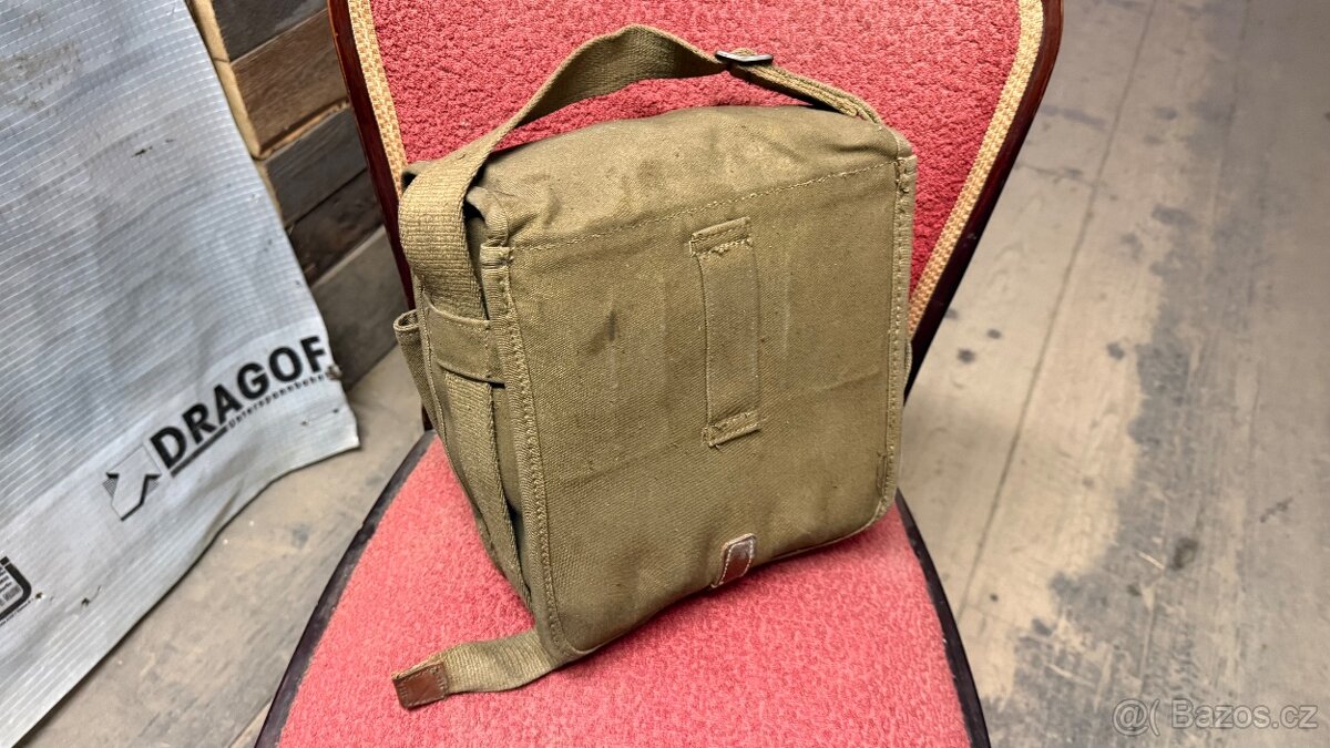 Vojenská zdravotnická brašna ČSLA - 4