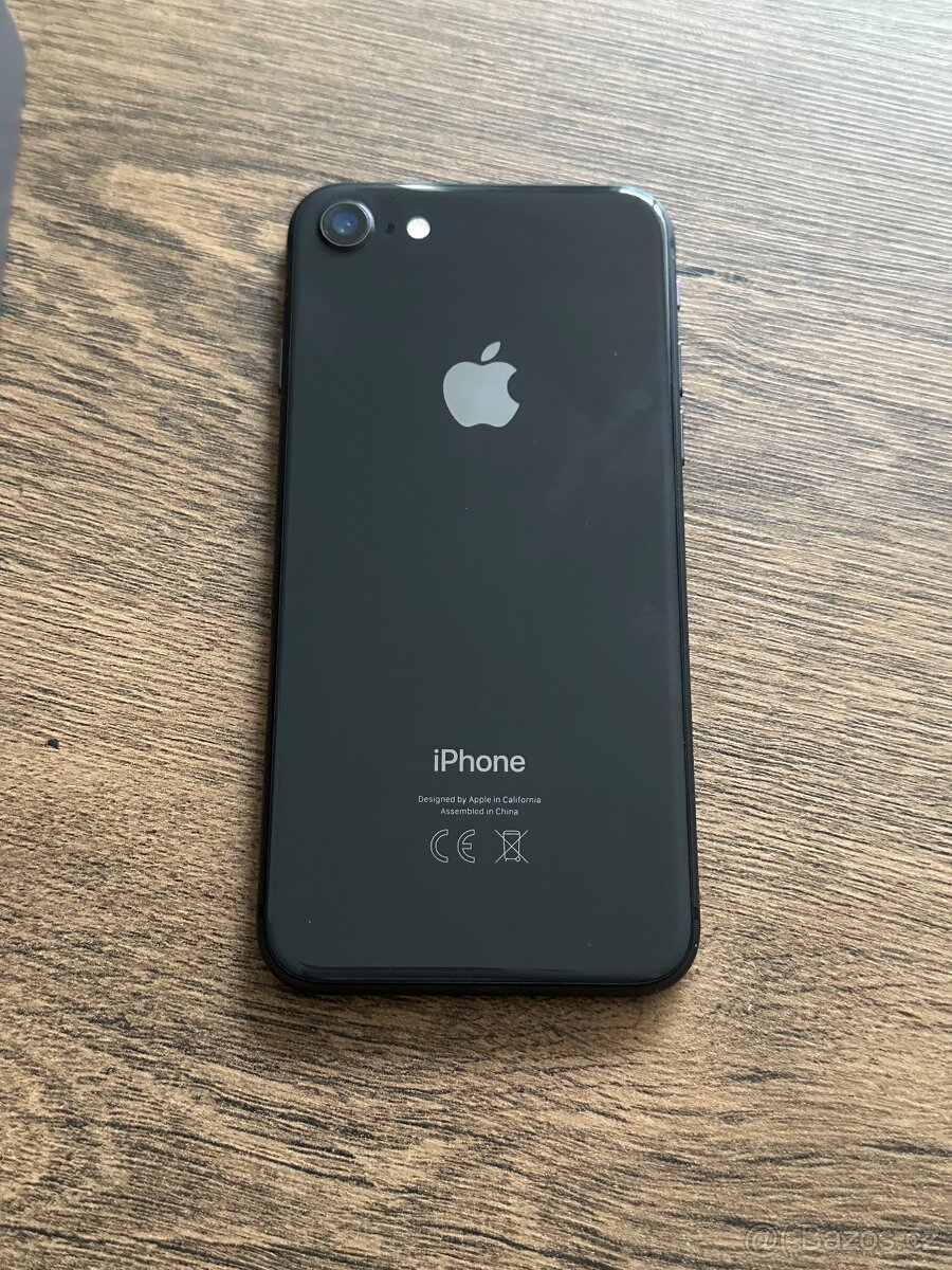 Apple iPhone 8 64Gb - 4
