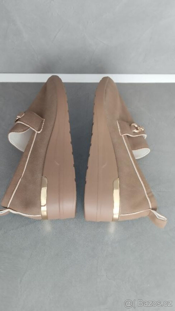 DÁMSKÁ OBUV JARO -PODZIM VEL.44 - 4