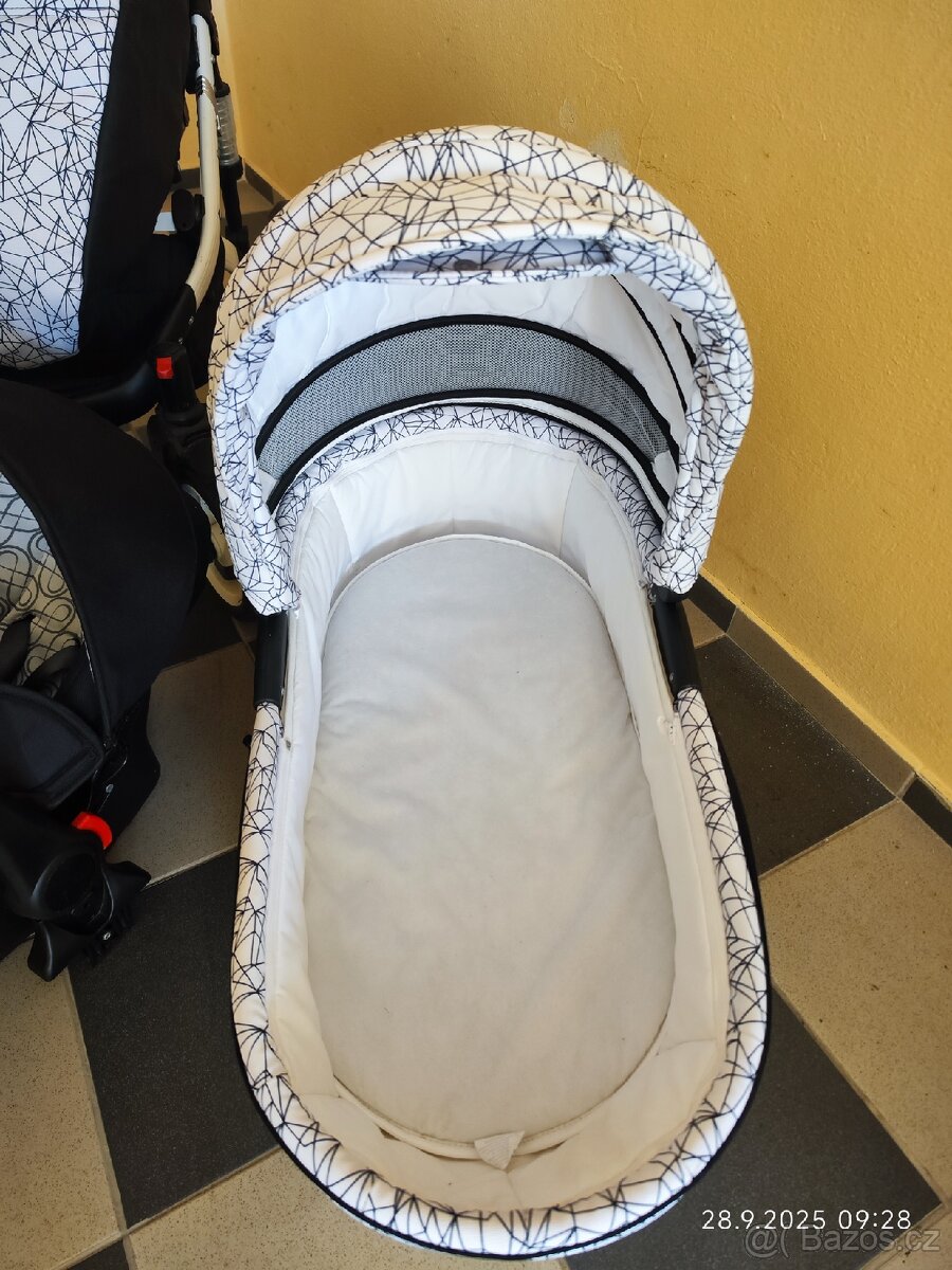 Prodám kočárek 3 v 1 - 4