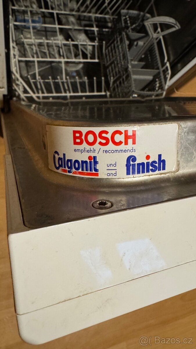 Uzká myčka Bosh - 4