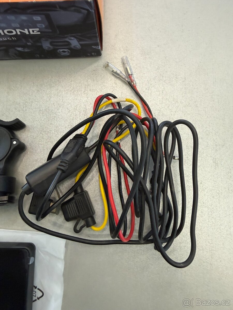 Interphone displej RIDESYNC - 4