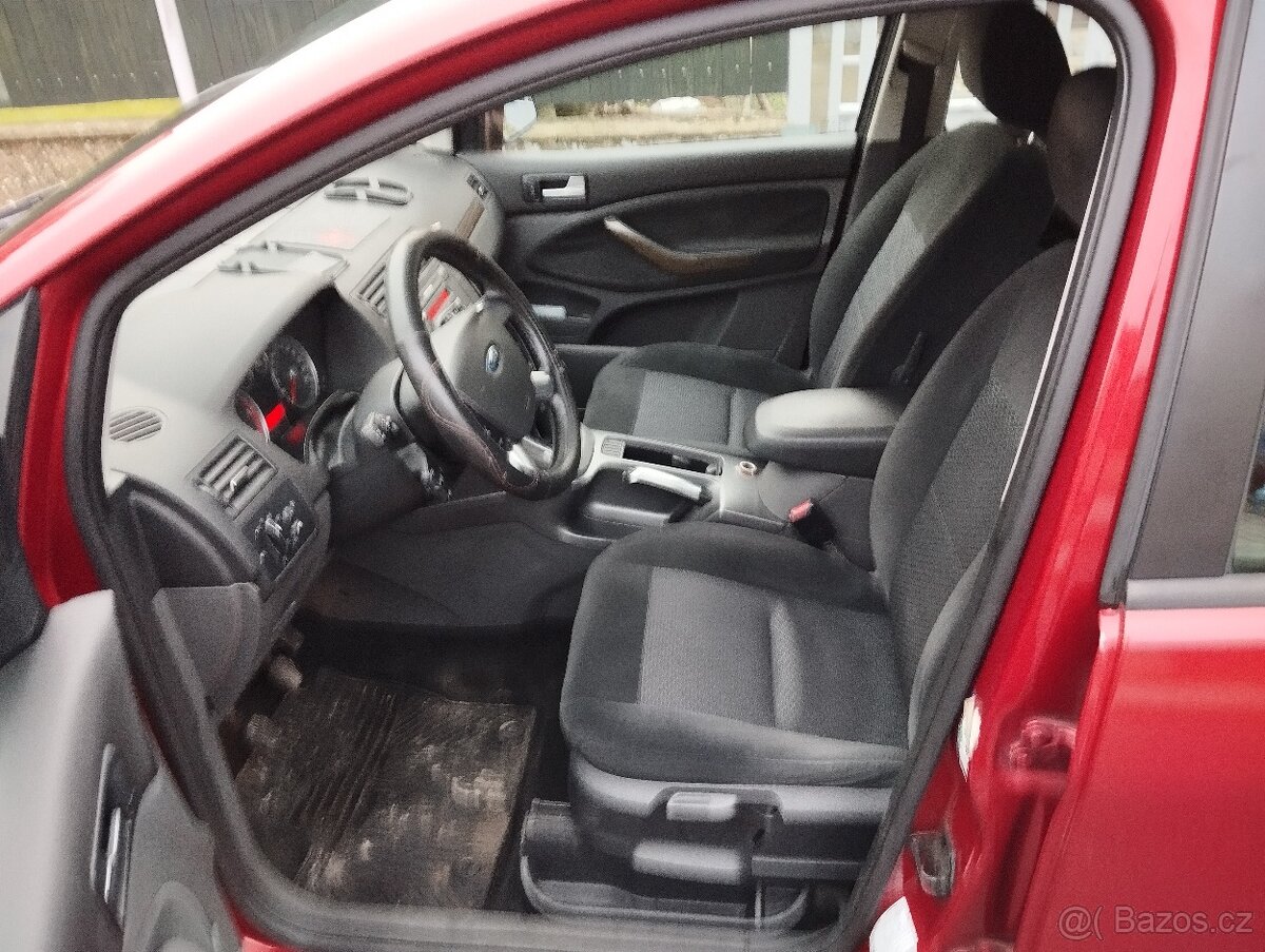 Prodám FORD C-max 1.6tdci 85kw 5/2007 - 4