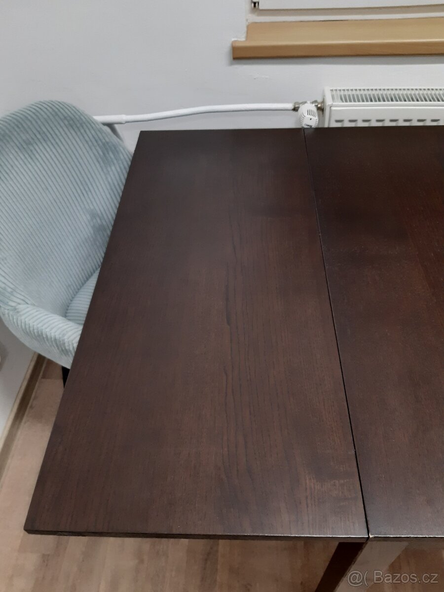 Rozkládací jídelní stůl - 4