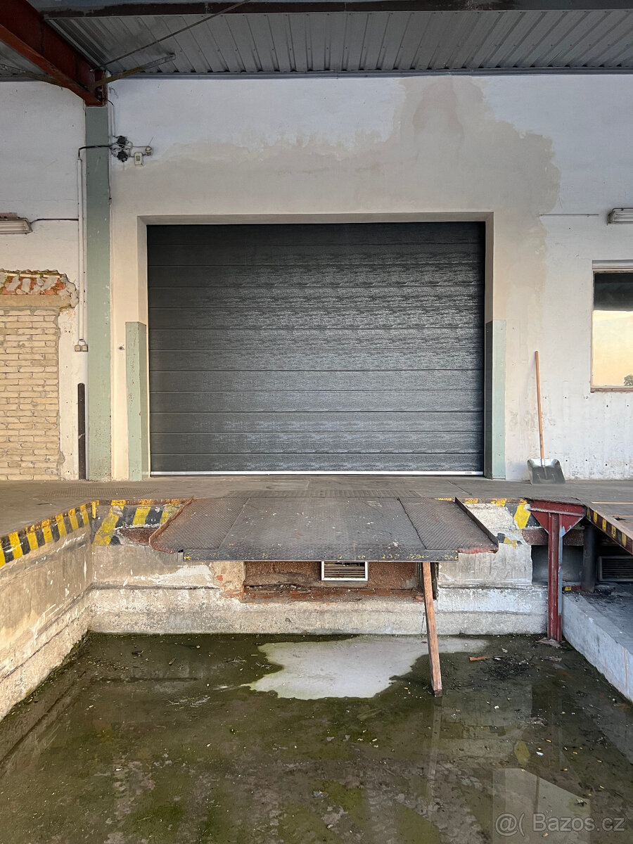 PRONÁJEM SKLADŮ V UNIČOVĚ - 4