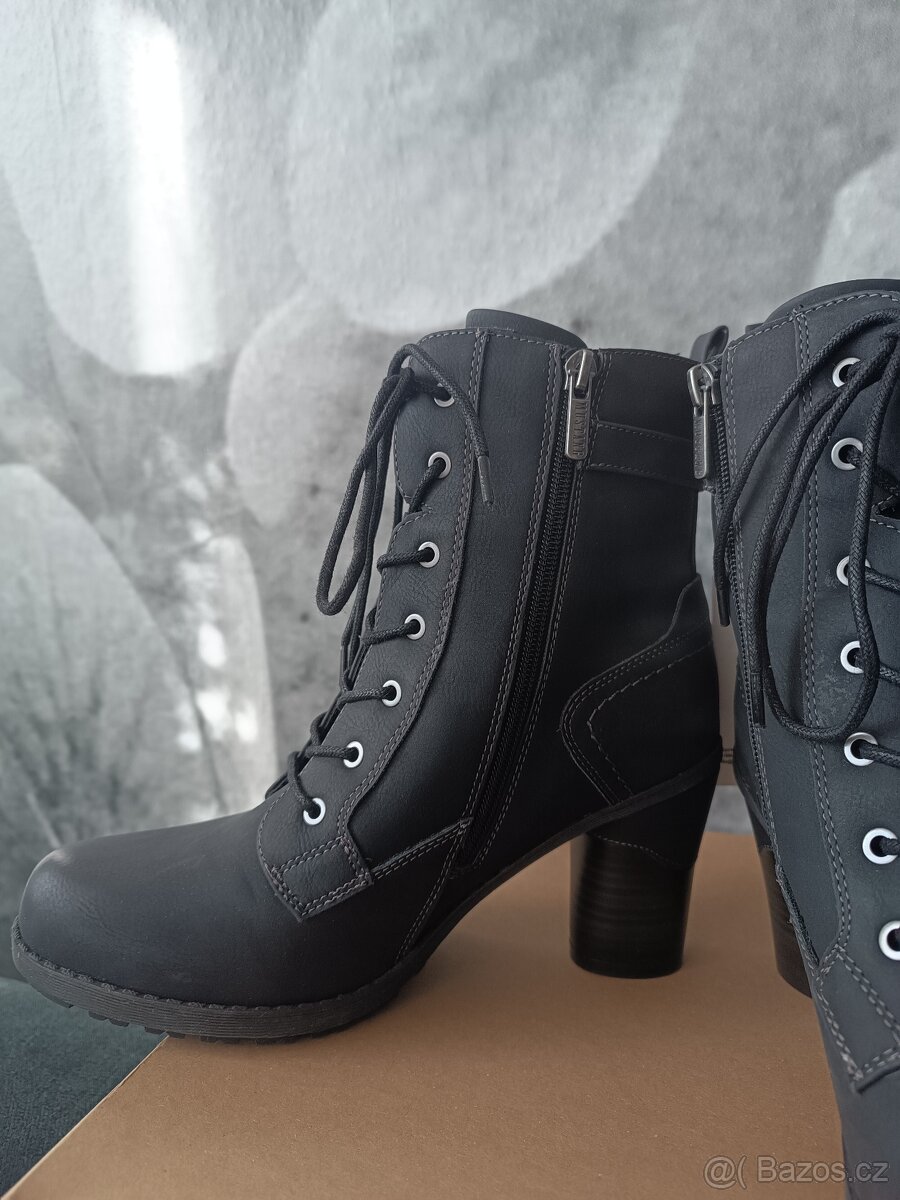 Kotníkové boty Mustang vel.40 - 4