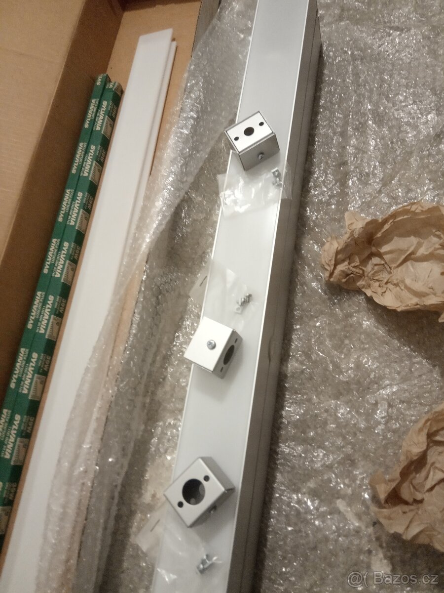 Nástěnné svítidlo - 4