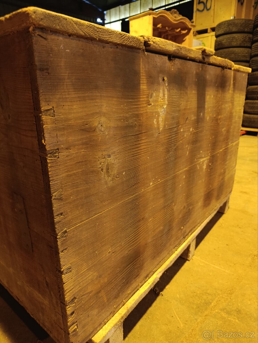 Stará truhla obilnice - 4