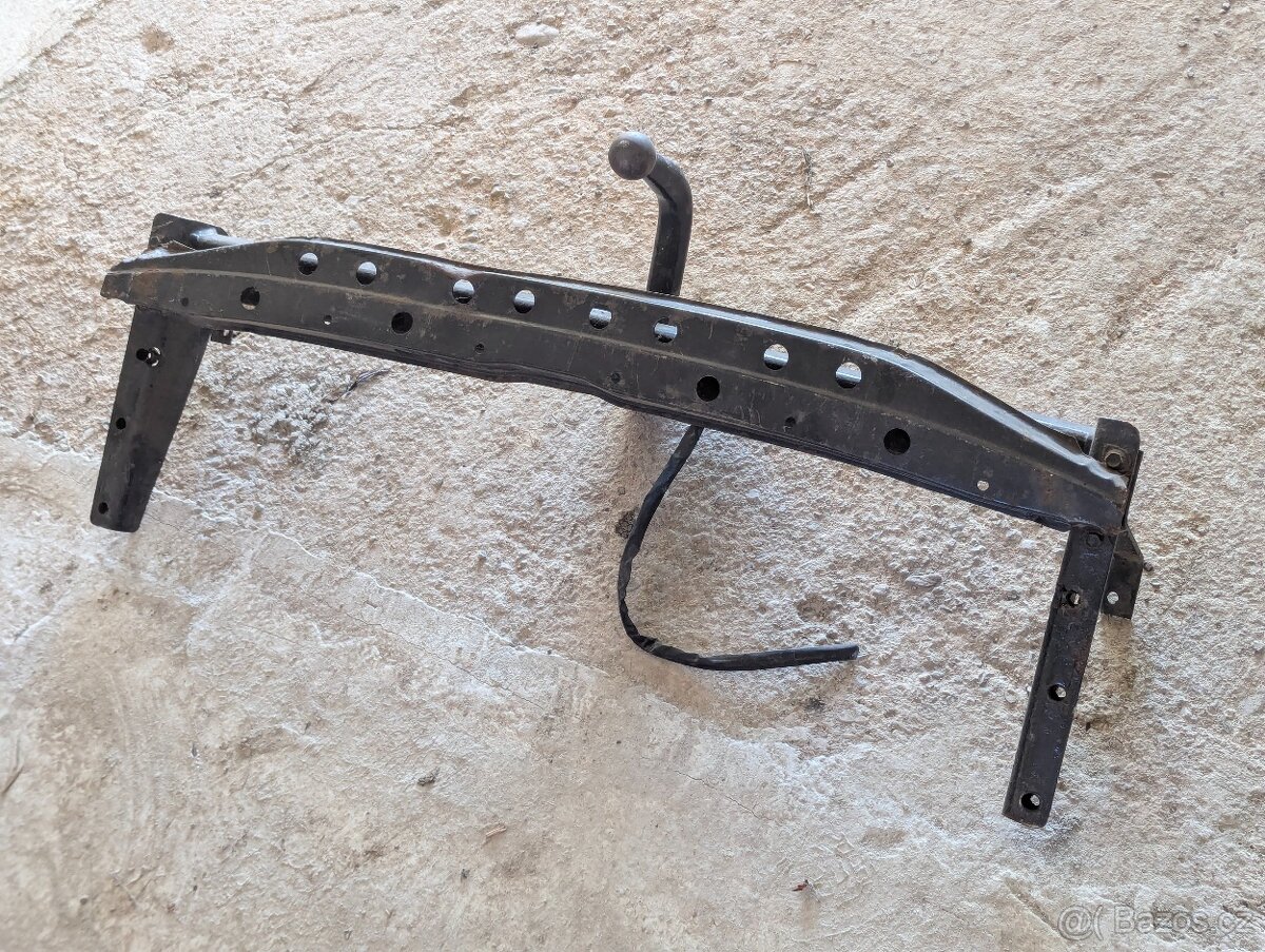 Tažné zařízení Subaru Legacy Outback BH BE 98 - 03 - 4