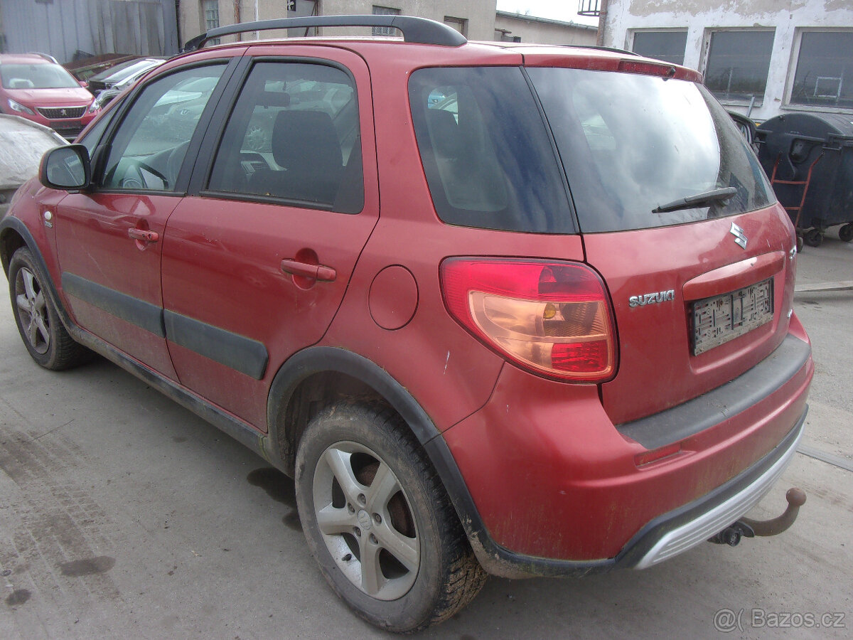 Suzuki SX4 - 4