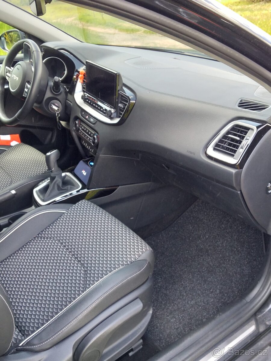 Kia Xceed 1,5T-GDI 118kw - 4
