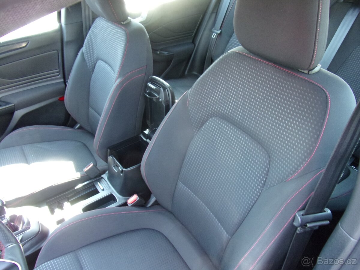 PRODÁM Ford Focus 1.0 EcoBoost ST-Line 1.maj. - 4