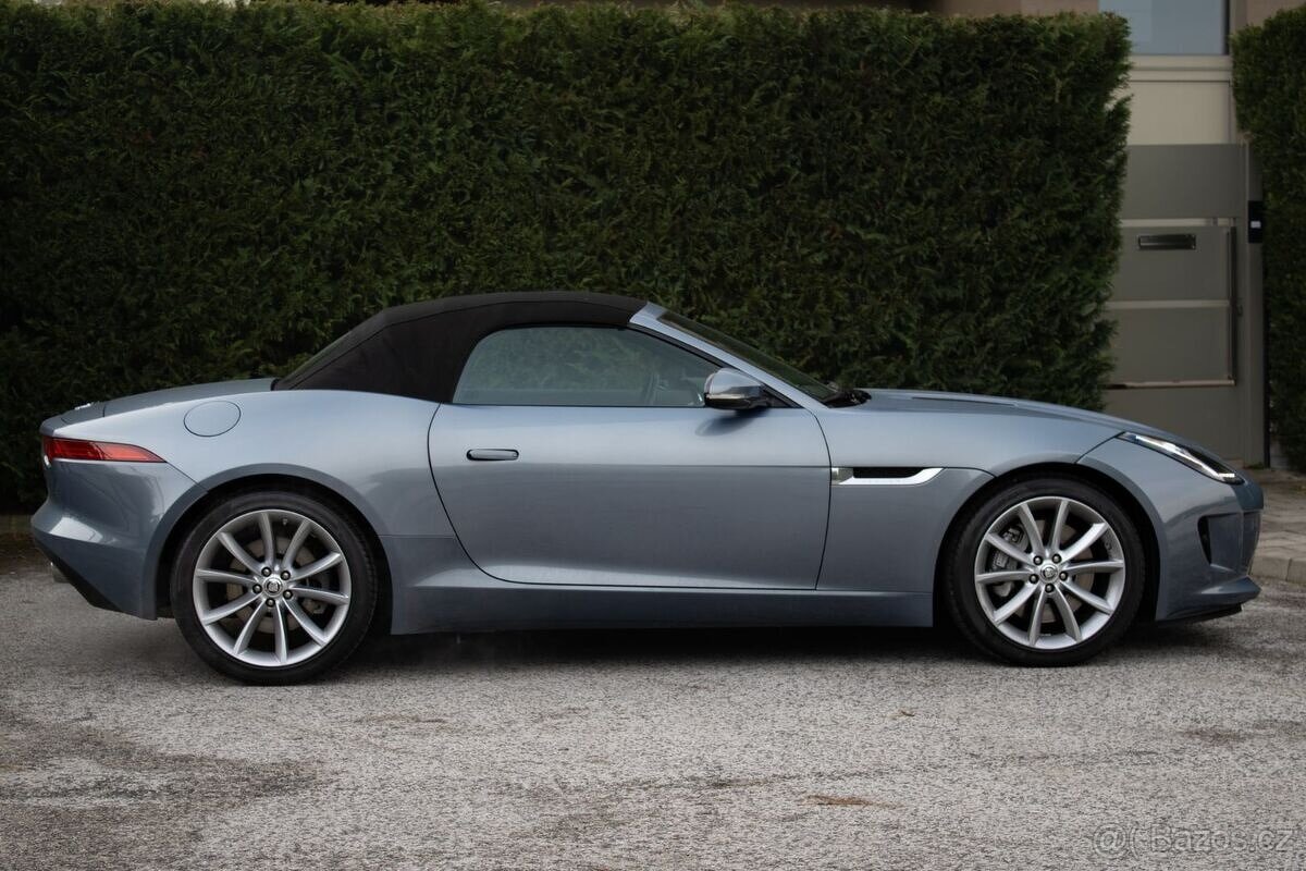 Jaguar F-Type Convertible 3.0L V6 A/T - 4