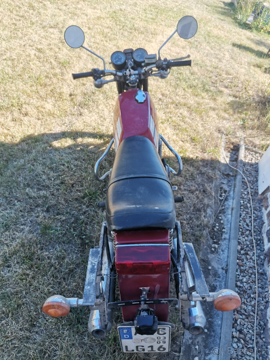 Yamaha XS500 1976 - 4