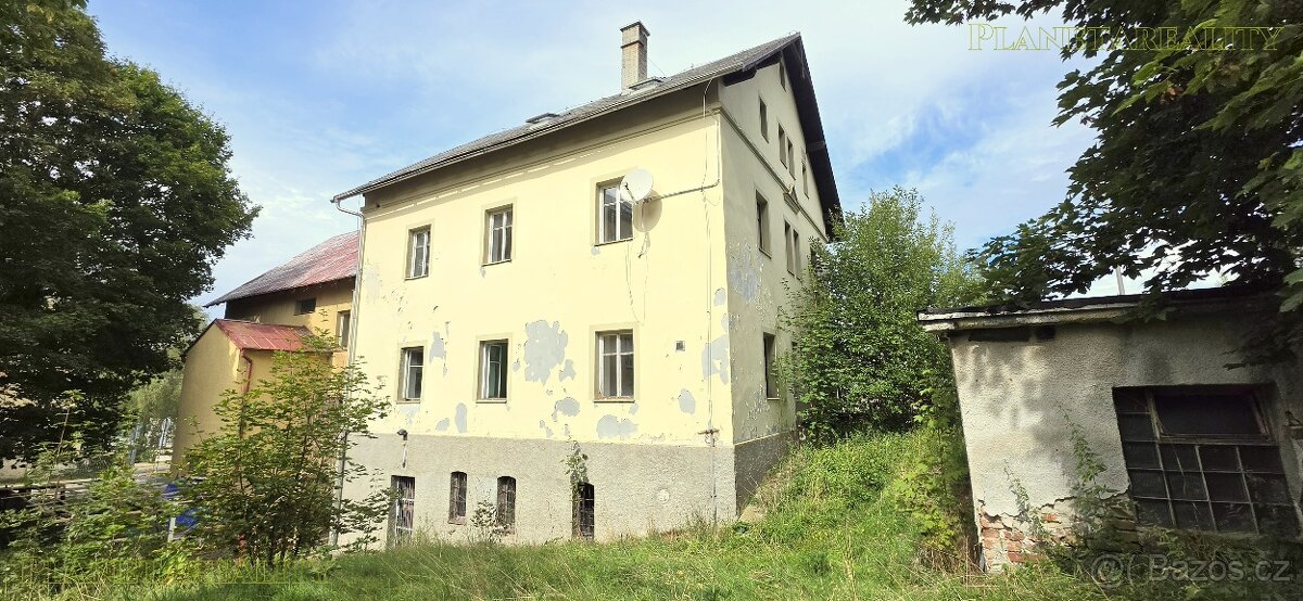 Prodej víceúčelového domu ve Vejprtech. - 4