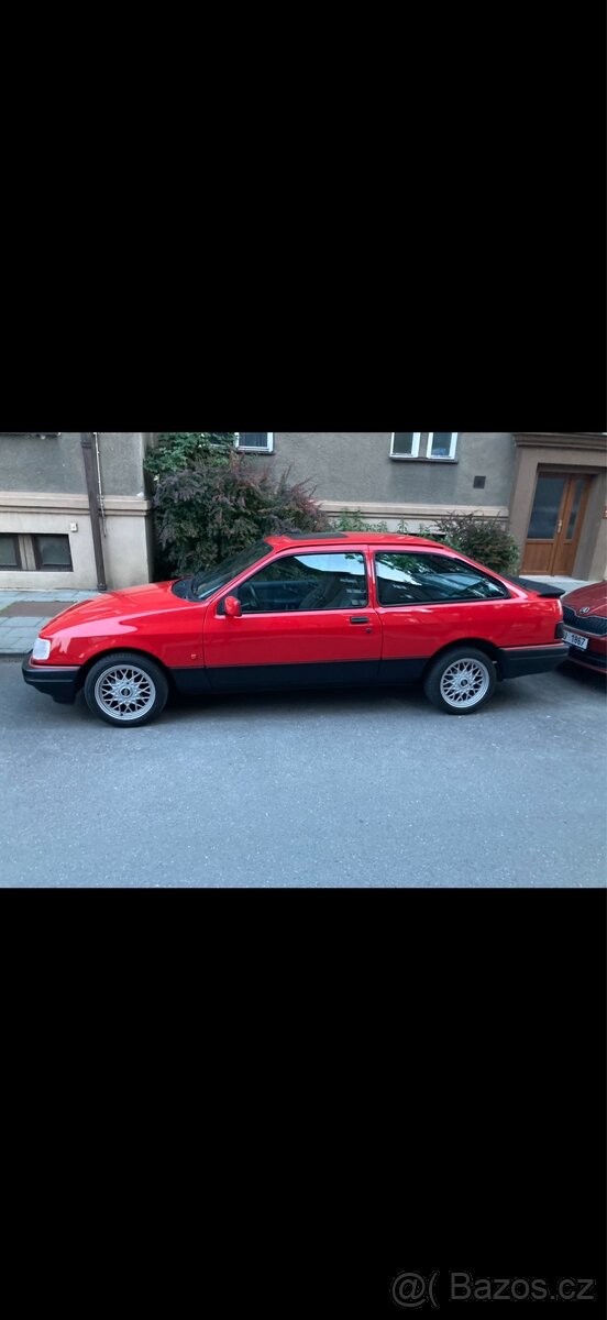 Ford Sierra 2.0 IS DOHC 88 kw, 3dv - 4