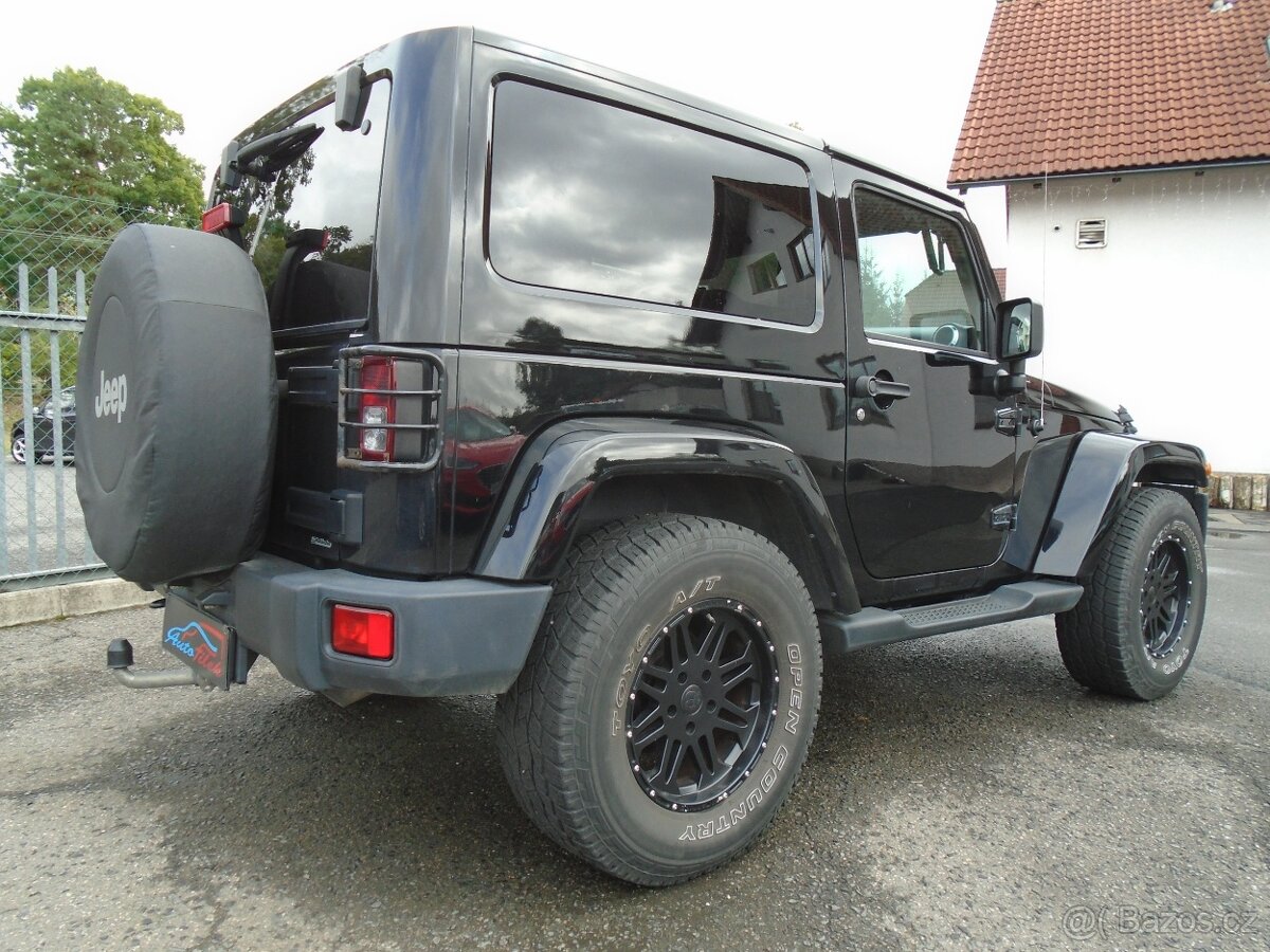 Jeep Wrangler 2.8 CRD SAHARA 147kW automat