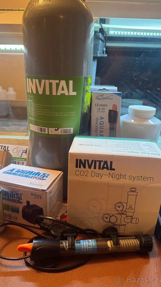 Prodám akvária/krevetkária - 4