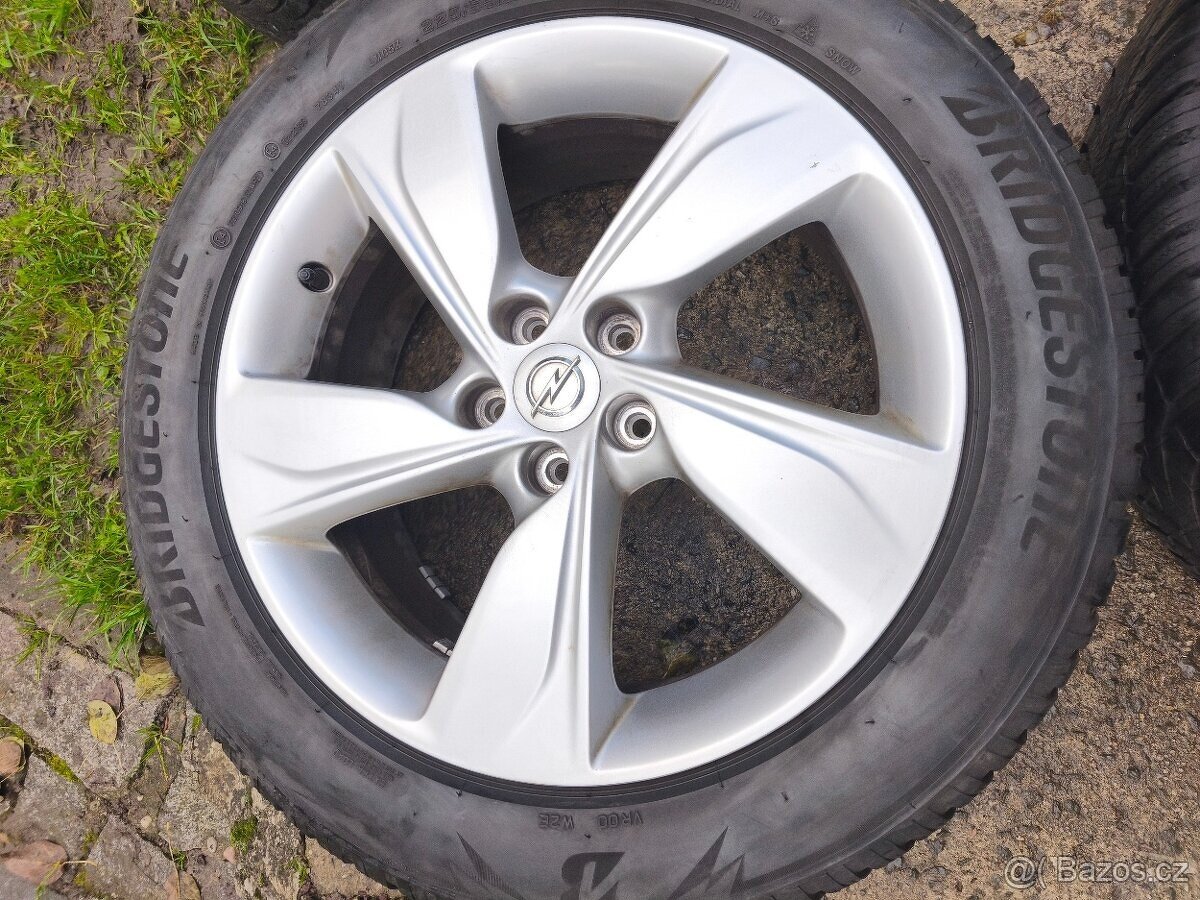 Zimní sada Opel 5x108 Bridgestone 225/55/18 - 4