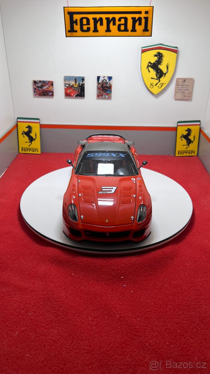 Ferrari 599XX #3 1:18 Hot Wheels Elite - 4