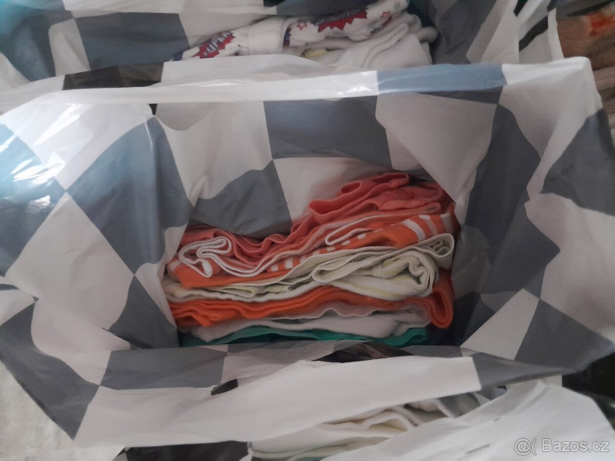 Krabice oblečení 56-74 - 4