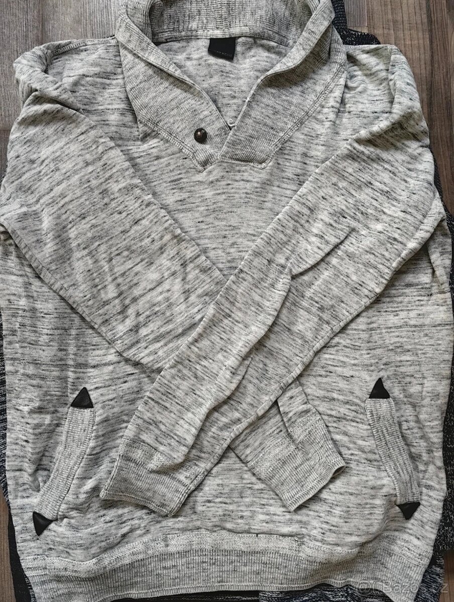 Pánské značkové svetre - 4