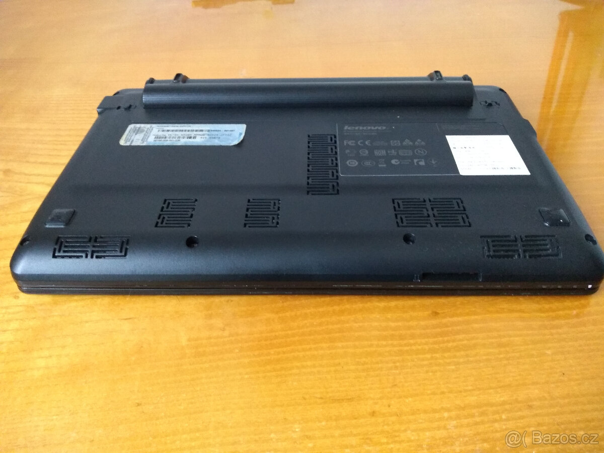 netbook LENOVO S100 - 4