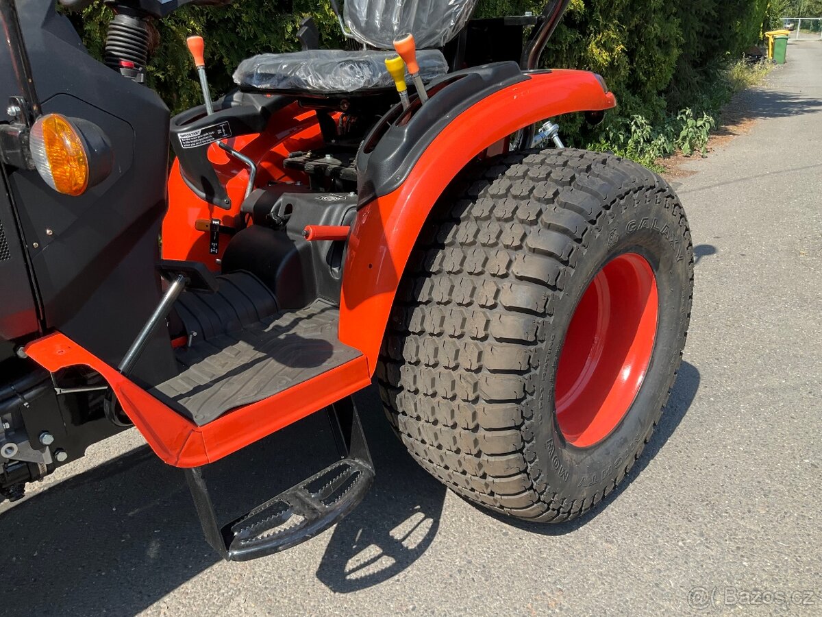 Traktor + turfové pneu - 4