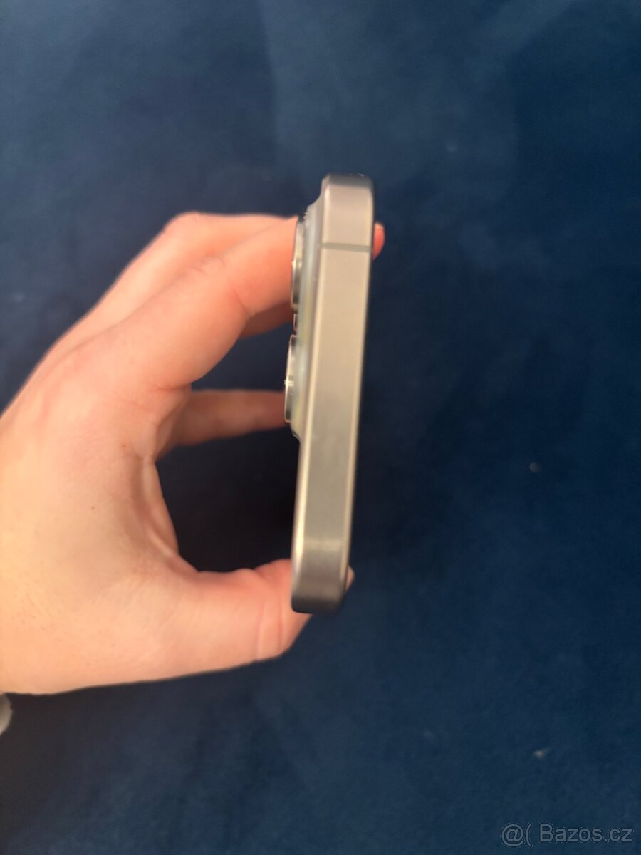 Iphone 15 pro 128GB titan pískový - 4