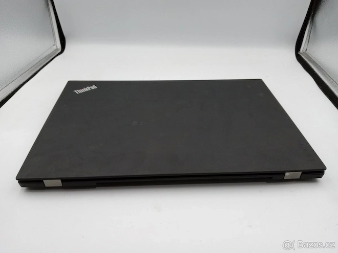Lenovo Thinkpad T570 | i5 • 8GB RAM • 256GB SSD - 4