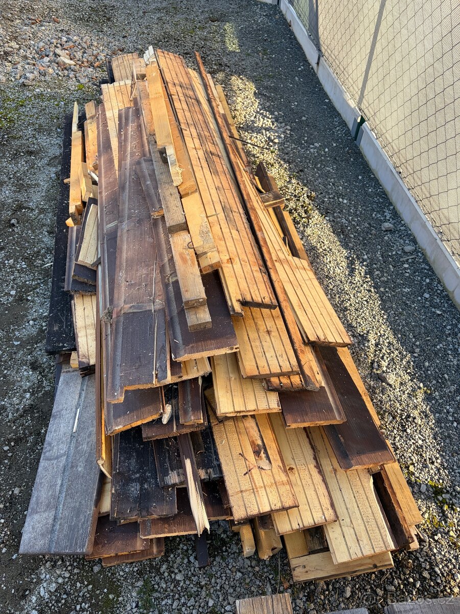 Palivové dřevo, prkna s hřebíky - 4