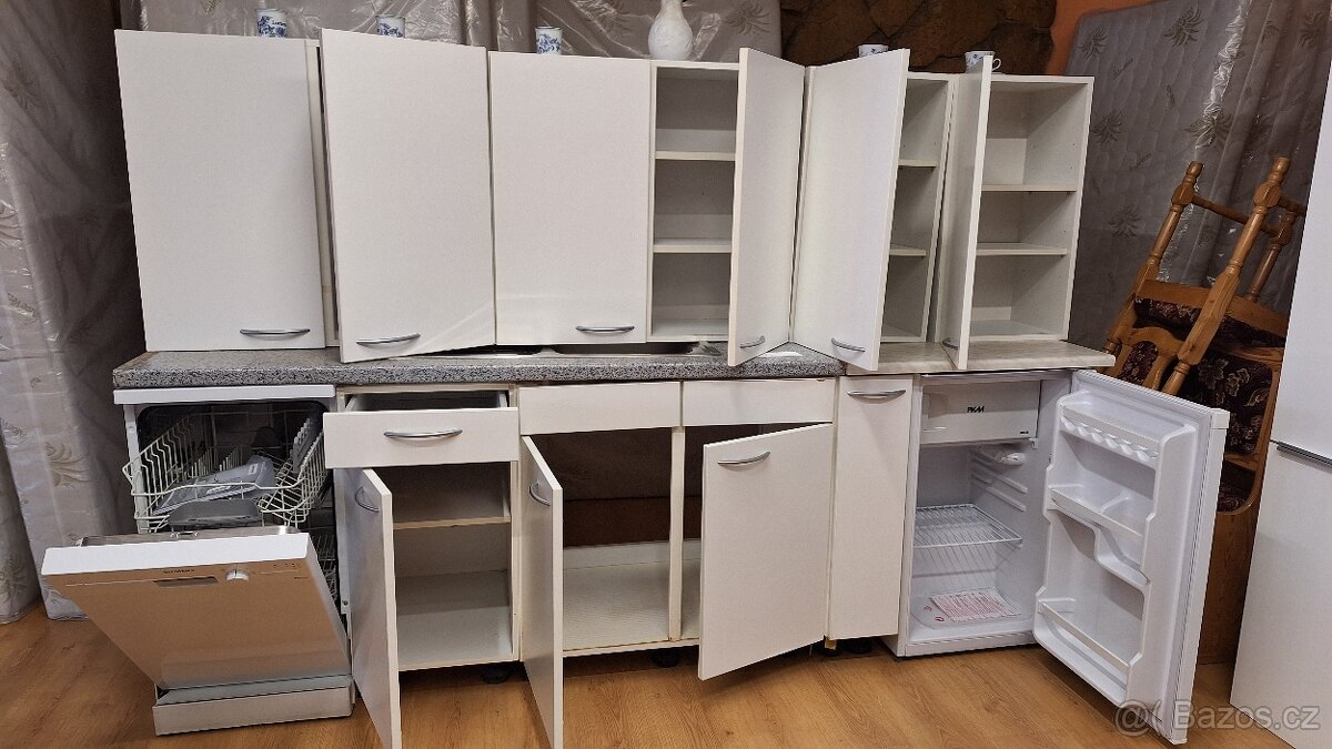 Kuchyňská linka německé výroby - 4