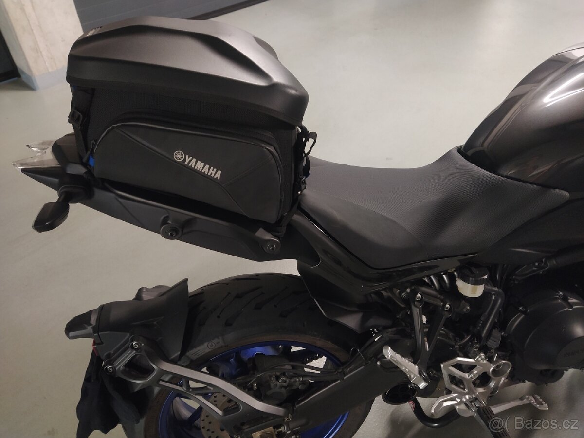 Yamaha Niken 850, rok 2021, Akrapovič - 4