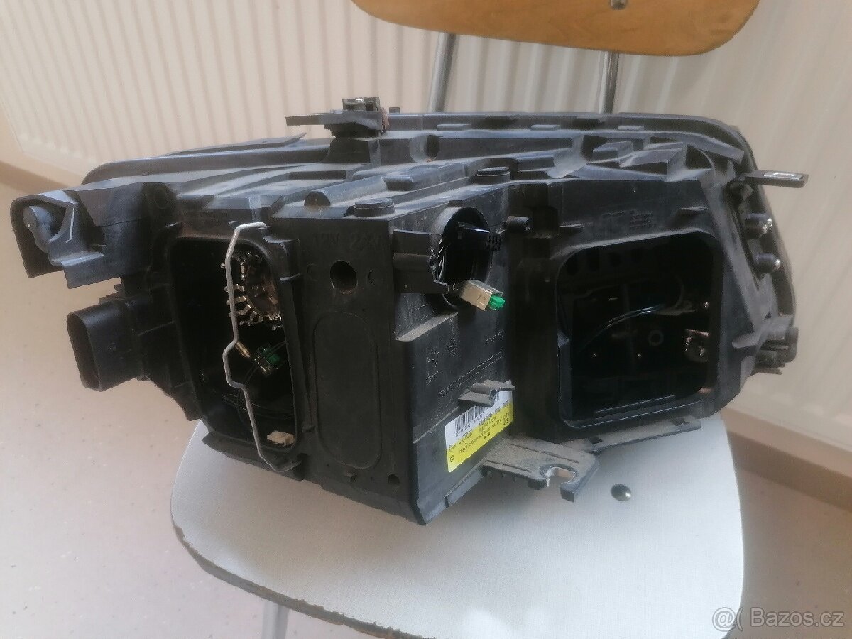 Levý přední světlomet Audi Q5 Bi-xenon - 4