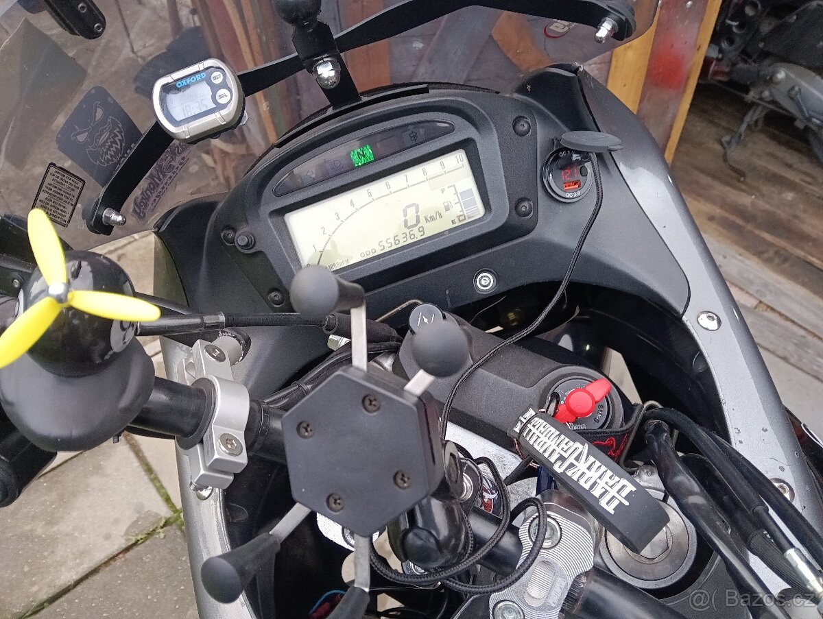 Suzuki XF 650 - 4
