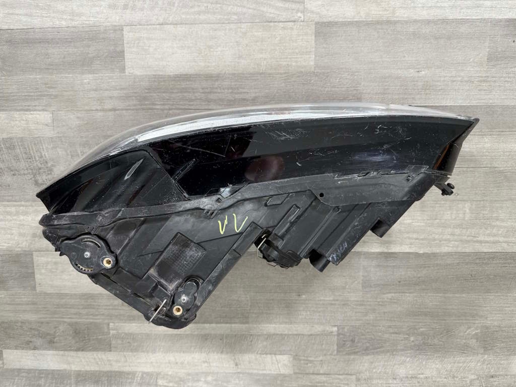 GOLF 7 SPORTSVAN 14-20 - 51 - světlo LP - 517941005B - 4